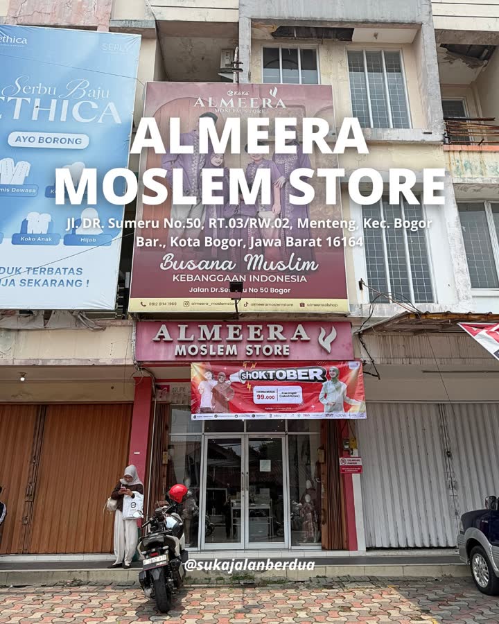 Tampak depan Almeera Moslem Store